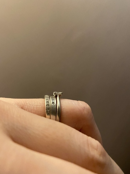 If you have a solitaire engagement ring