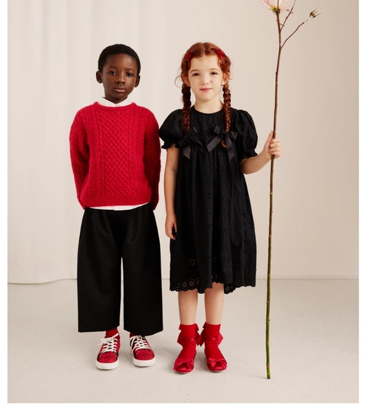 Les Parisiennes des Mamansnet: "You gotta have style. It helps you get down the stairs." - Diana Vreeland