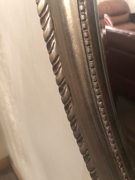 Please tell me what colour this is