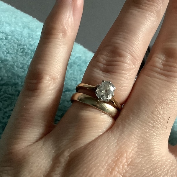 If you have a solitaire engagement ring