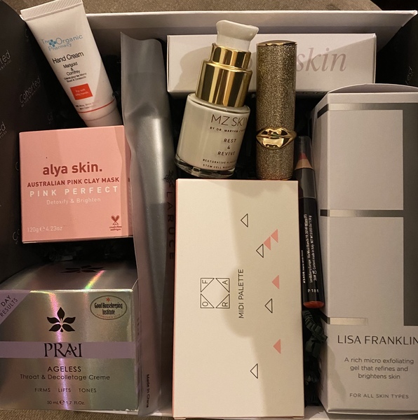 Beauty chat - freebies/gifts with purchase/offers