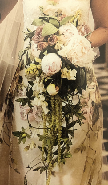 What flowers did you have at your wedding?