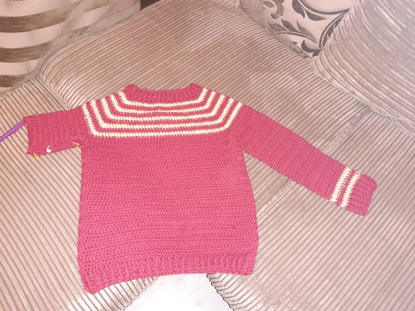 Desperate plea for paintbox yarn wool mix aran in red wine