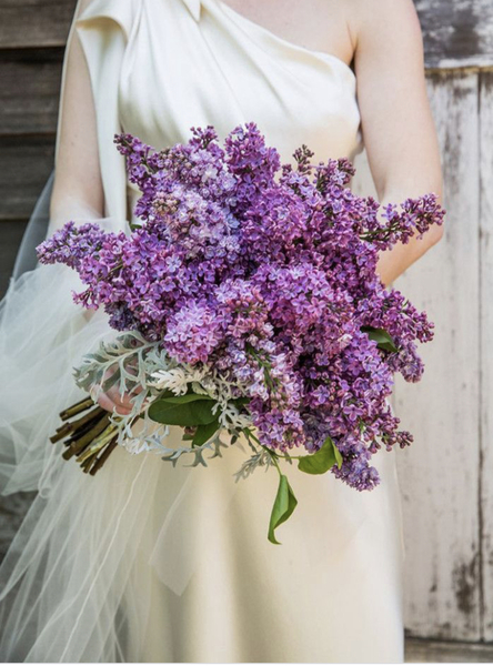 What flowers did you have at your wedding?