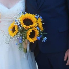 What flowers did you have at your wedding?