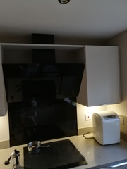 How do I turn the cuplights on?