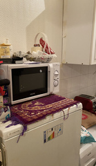 With no parents as a child to help me to learn cleaning/ organisational/ budgeting skills, my home has become horrific and I am hoping someone has tips please? Possible TW in my background