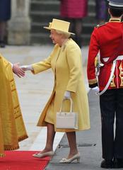 Royal Style - more tiaras please for 2021 (maybe no more crocs)