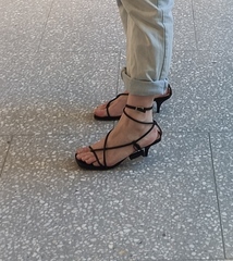 Les Parisiennes des Mamansnet: For the Love of Well Dressed Women in Repose