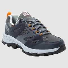 To think women with small feet still enjoy walking?!