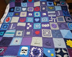 Woolly Hugs. A Blanket for DrLouiseJMoody in memory of her beautiful wife.. Please join us to make something very beautiful for her.  All help warmly received.
