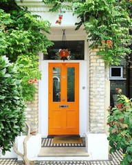 What colour would you paint this front door?