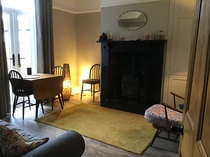 How to arrange furniture in a Victorian terrace dining room