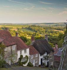 To think there is nowhere lovelier than England on a clear Spring day