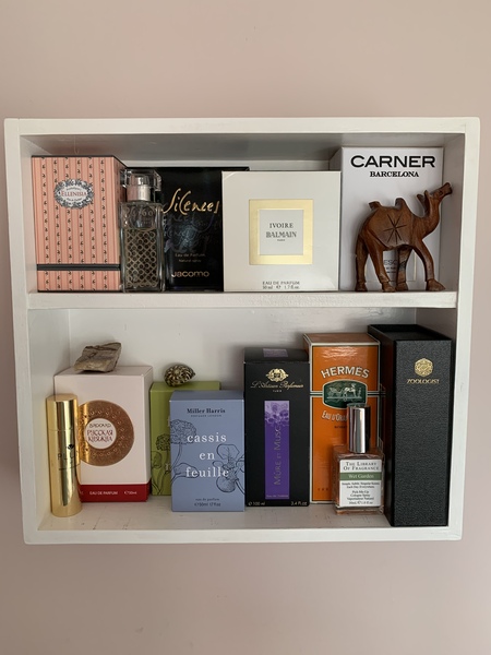 Spring forward - the scarves of a thousand scents may not have been worn much, but the lovely, friendly perfumistas are hoping for better days. It’s thread 29.