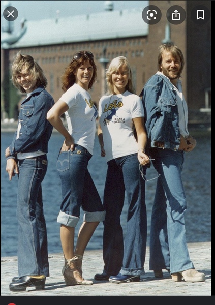 What's happened to skinny jeans??? (light hearted)