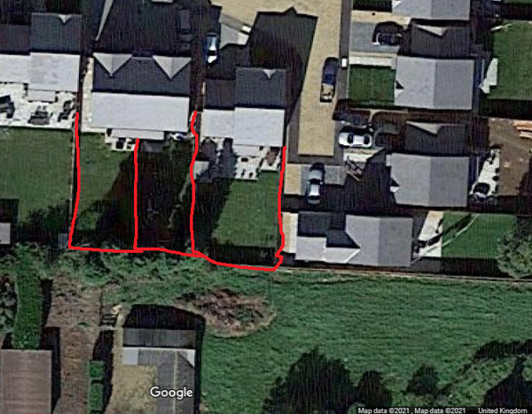 help - land registry boundary different from garden boundary!