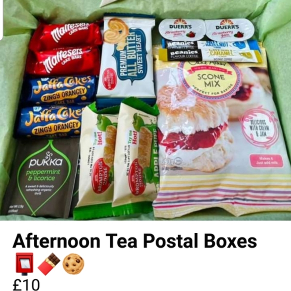 Sweet boxes on Facebook?! 🤢