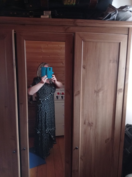 Can you help a fat girl out?
