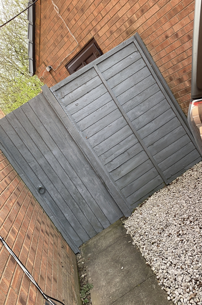 Silvery grey fence stain?