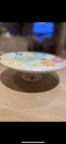 Help me find this dinner set