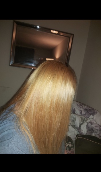 Bleaching hair advice needed desperately please!