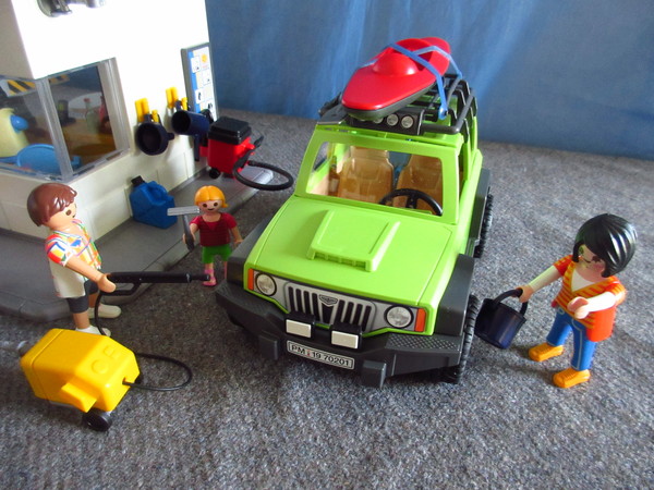 Playmobil pandemic in our house part 4