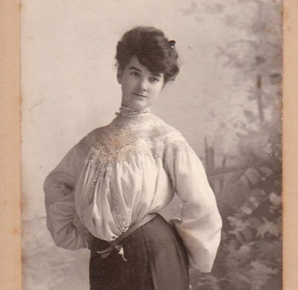 Les Parisiennes des Mamansnet: For the Love of Well Dressed Women in Repose