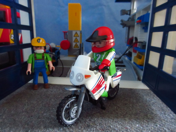 Playmobil pandemic in our house part 4