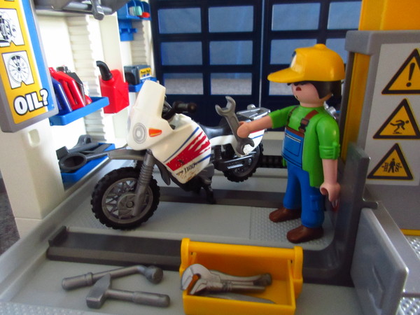 Playmobil pandemic in our house part 4