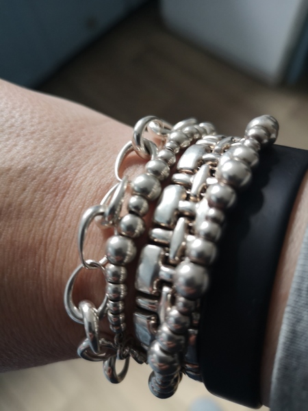 Les Parisiennes des Mamansnet: For the Love of Well Dressed Women in Repose