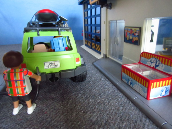 Playmobil pandemic in our house part 4