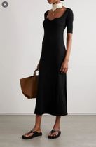 Les Parisiennes des Mamansnet: For the Love of Well Dressed Women in Repose