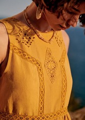 Les Parisiennes des Mamansnet: For the Love of Well Dressed Women in Repose