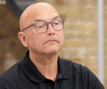 Masterchef 5...Nonna's pasta.... Ballontine......and John's Bon Marche trousers!!
