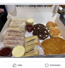 Sweet boxes on Facebook?! 🤢