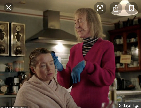 Motherland House - what are these in Julia’s kitchen? (Pic attached)