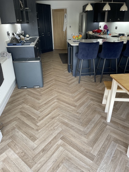 Has anyone regretted getting a white kitchen floor? Has anyone regretted anything they chose for their kitchen actually?