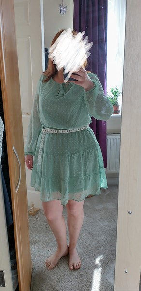 Which one? Clueless how to dress myself!