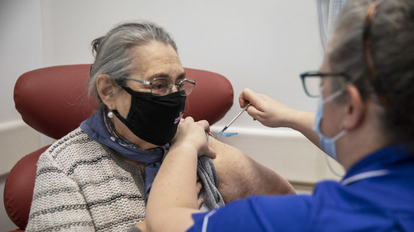 Mandatory Covid jabs for health workers
