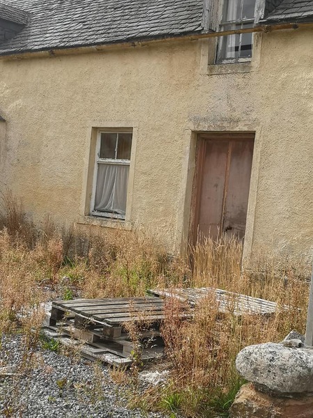 Should people be allowed second homes?