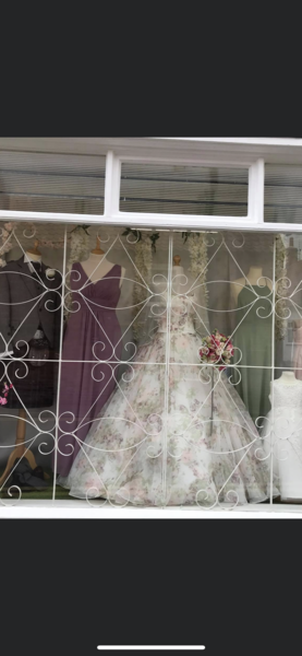 Is this too white for a wedding guest?