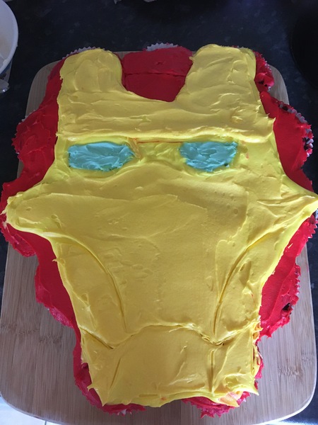 AIBU to think I could make a cake this - never done decorating before