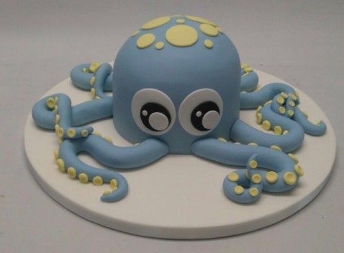 AIBU to think I could make a cake this - never done decorating before