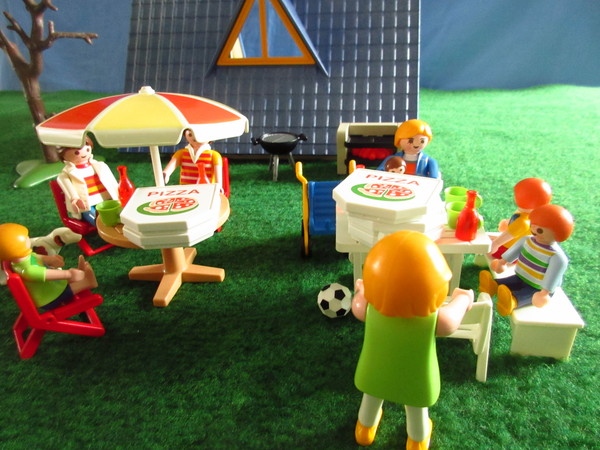 Playmobil pandemic in our house part 4