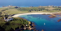 £700 for a weeks pitch camping in Devon?
