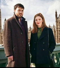 Robin Ellacott's black bag in Strike