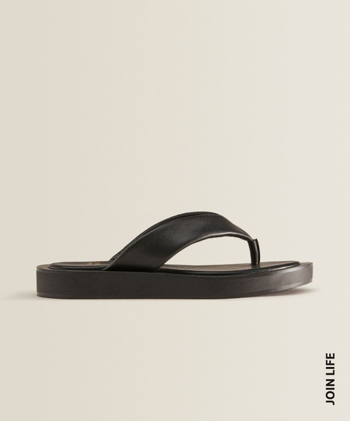 Les Parisiennes des Mamansnet: For the Love of Well Dressed Women in Repose