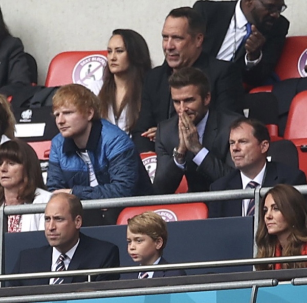 Who was the woman sat behind Ed Sheeran tonight?