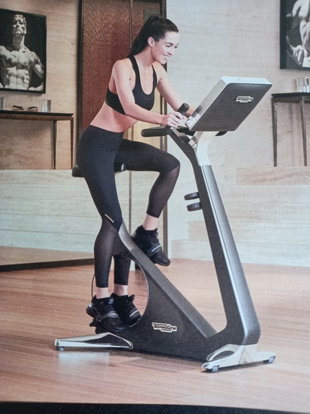 How many legs does this woman have?